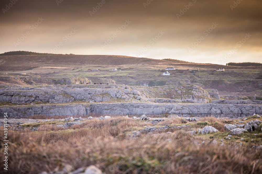 Raue Küstenlandschaft Irland