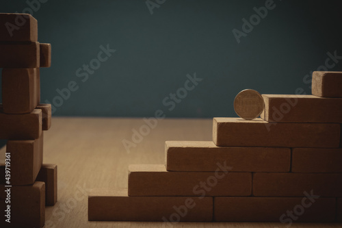 economía baja , moneda cayendo