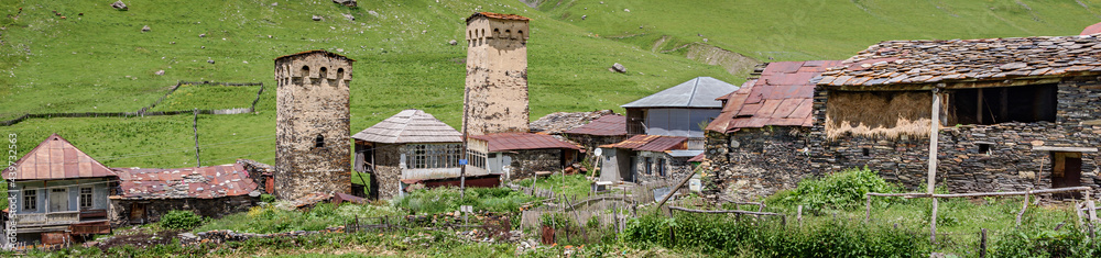 Obraz premium Ushguli towers