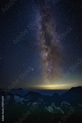 the milky way from up in the mountains © Fernando