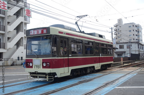 長崎市内を走る路面電車