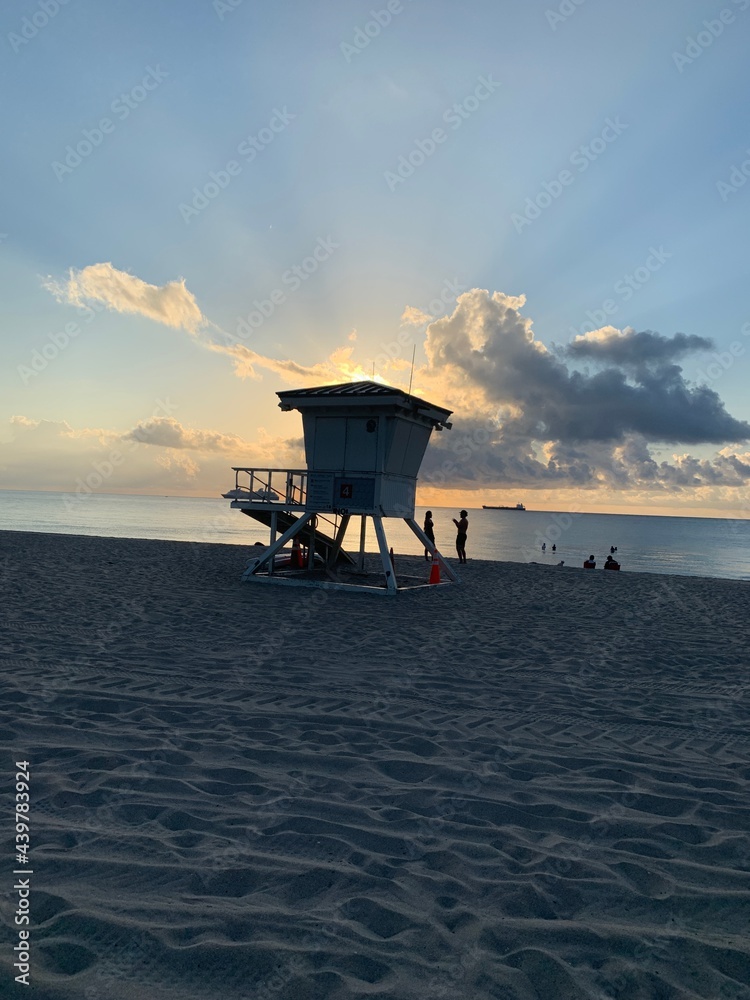 Fort Lauderdale sunrise on the ocean