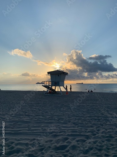 Fort Lauderdale sunrise on the ocean © Jaimie Tuchman