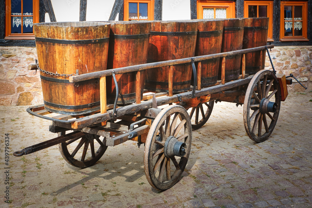 Ancient wagon used for the grape harvest in Alsace
