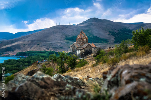  Old temple in the mountains, photo in the afternoon