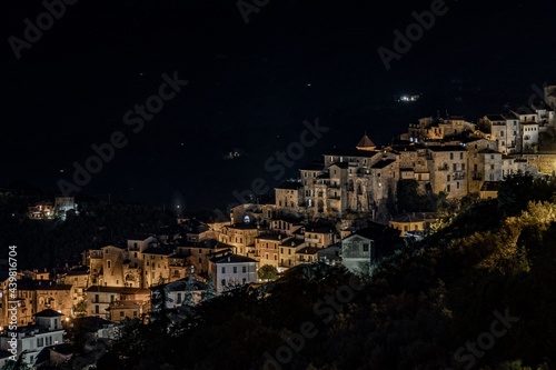 Konstfotografi Veduta notturna di Olevano Romano - Roma - Lazio - Italia