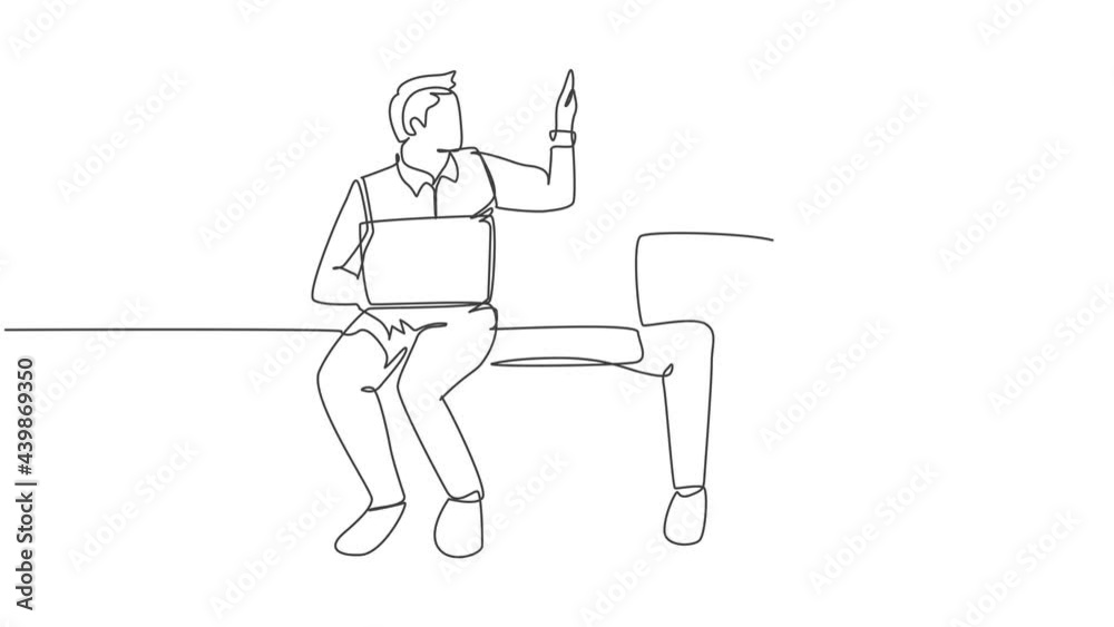 Animation of one line drawing of businessman and businesswoman opening their laptop and giving high five gestures. Business teamwork concept. Continuous line self drawing animated. Full length motion. Animation of one line drawing of businessman and businesswoman opening their laptop and giving high five gestures. Business teamwork concept. Continuous line self drawing animated. Full length motion.