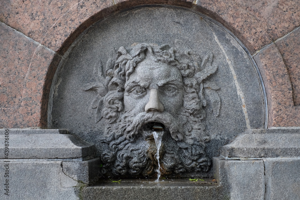 Fontain Neptune in the Voronikhinsky park near Kazan Cathedral, Saint-Petersburg, Russia Fontain Neptune in the Voronikhinsky park near Kazan Cathedral, Saint-Petersburg, Russia