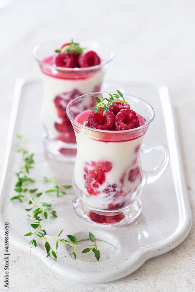 Healthy breakfast: yogurt parfait with fresh raspberries Healthy breakfast: yogurt parfait with fresh raspberries