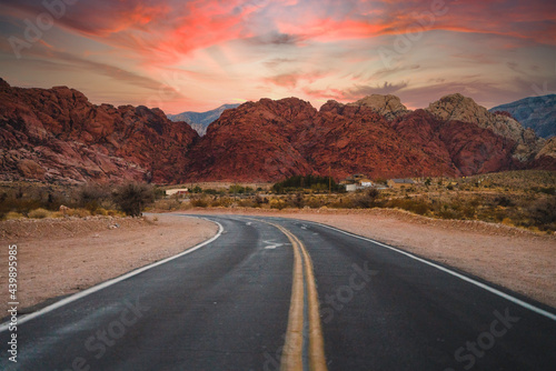 Φωτογραφία Red rock sunset