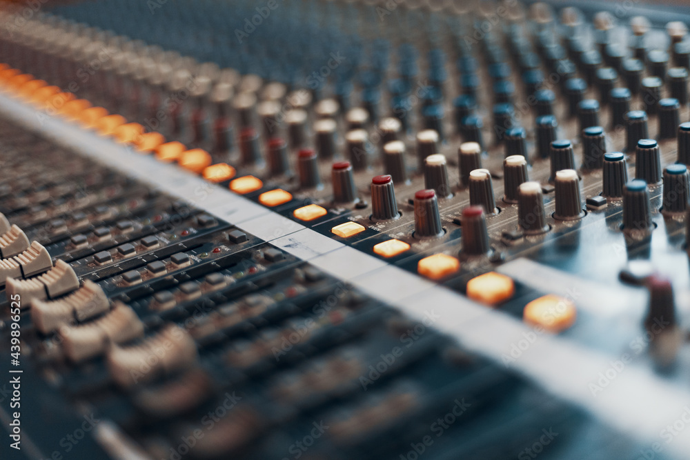 Audio Mixer Audio Mixer