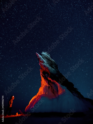 man look at the stars