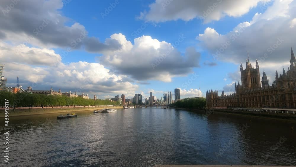 Time lapse from Westminster Bridge looking down the Thames Time lapse from Westminster Bridge looking down the Thames
