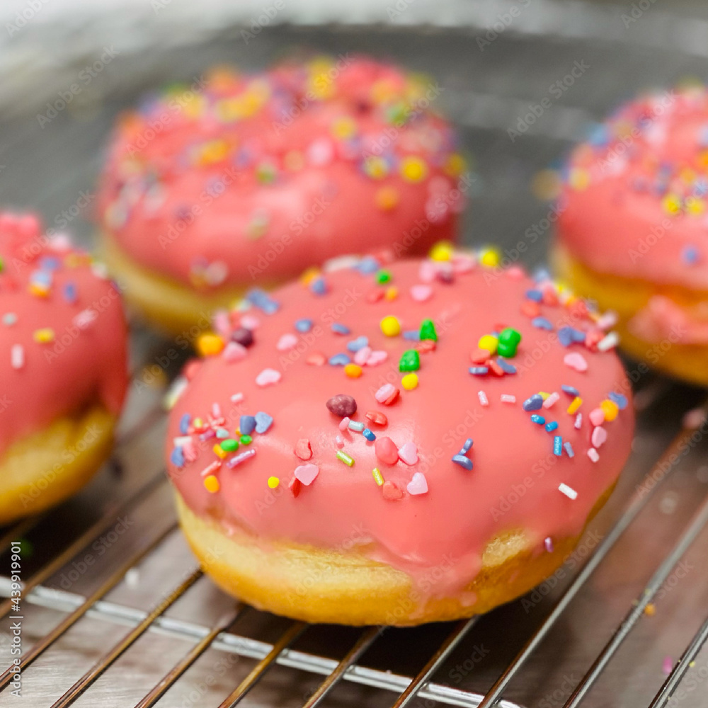 donuts with icing