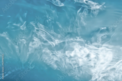 水テクスチャ背景(青色) 冷たい水の流れ