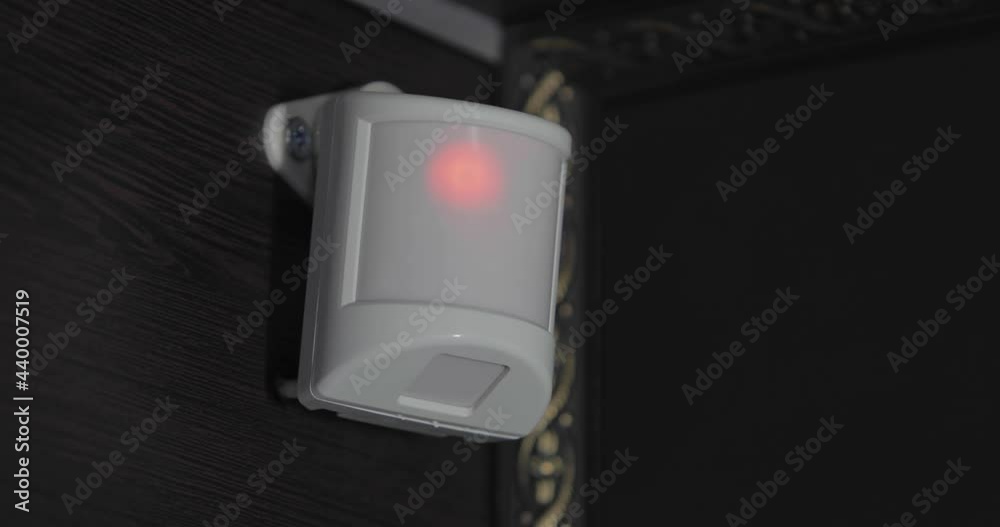Part of the home security system is a motion sensor with infrared night detection. The red LED lights up when motion is detected in the room. The sensor also works on the body temperature.