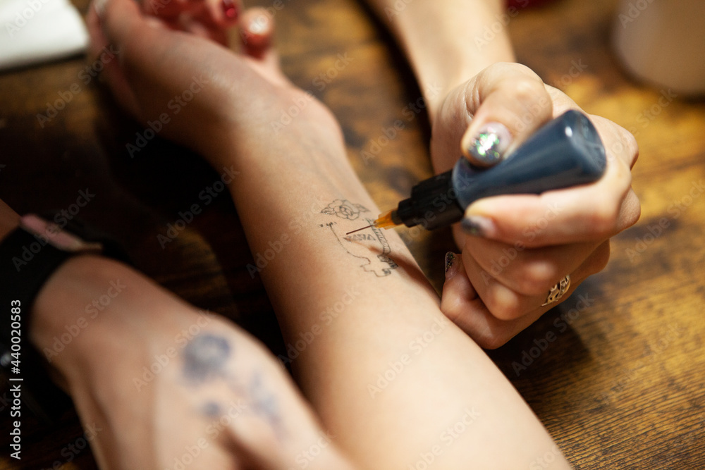 Obraz premium ジャグアタトゥーの施術