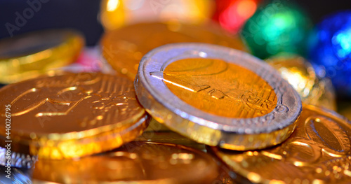 Goldfolie abgedeckt Schokolade Münzen 2 photo