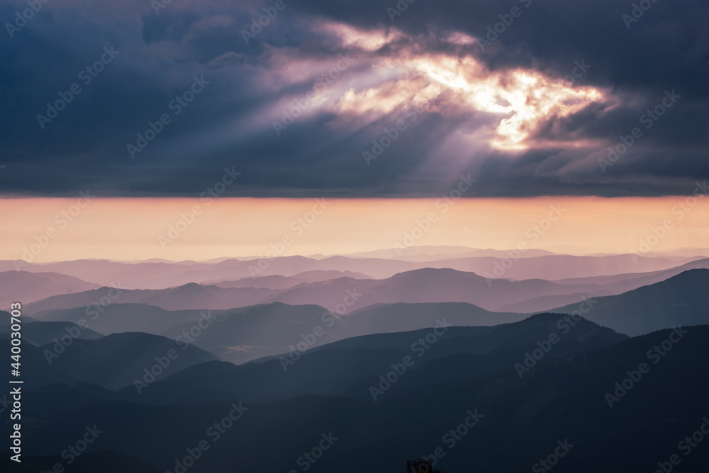 Obraz premium Abstract mountain background