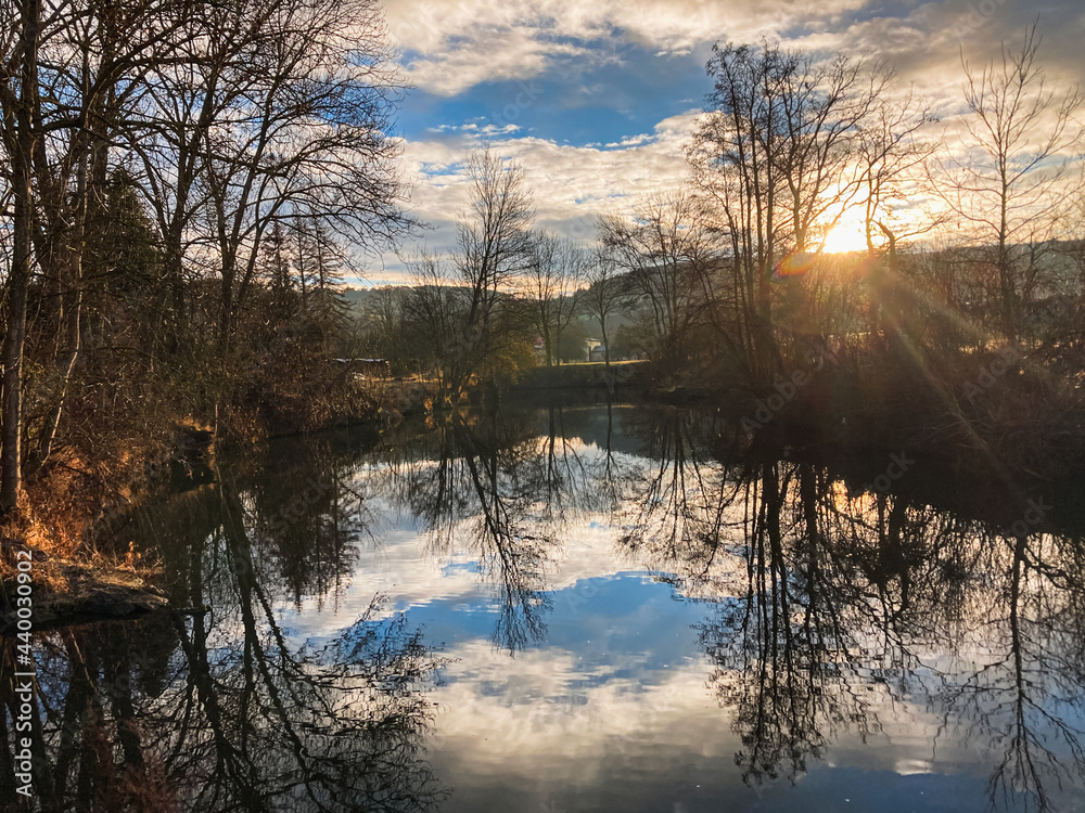 Sonnenaufgang im Taubertal bei Röttingen