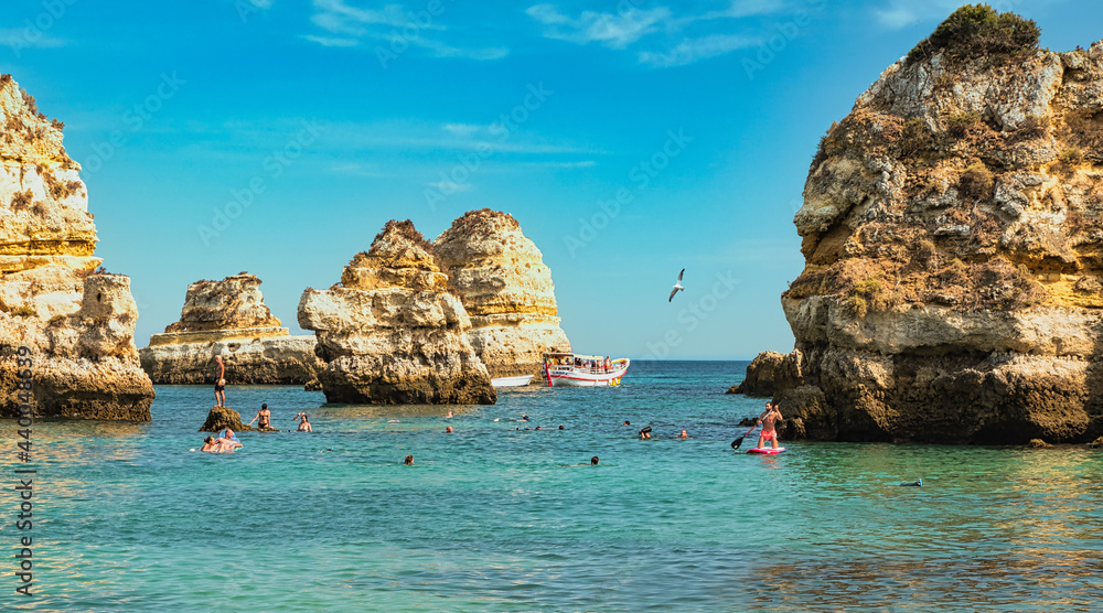 Las paradisíacas playas del Algarve portugués