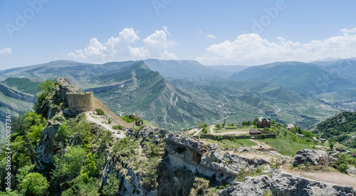Obraz na płótnie Gunibsky fortress. Protective wall and gates of Gunib. Russia, Republic of Dagestan. w salonie