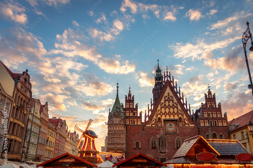 the central square of the city of wroclaw during the fair in summer the central square of the city of wroclaw during the fair in summer