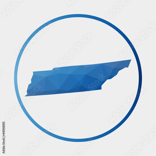 Tennessee icon. Polygonal map of the US state in gradient ring. Round low poly Tennessee sign. Vector illustration.