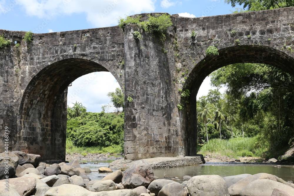 Tayabas Malagonlong Brücke, überquert den Dumaca Fluss, Provinz Quezon, Philippinen