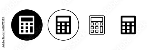 Calculator icon set. Accounting calculator icon. calculator vector