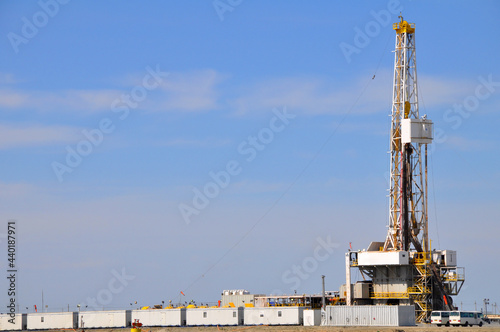 The onshore drilling rig