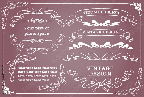 アンティークなリボンの装飾フレーム、飾り罫、オーナメントのベクターセット