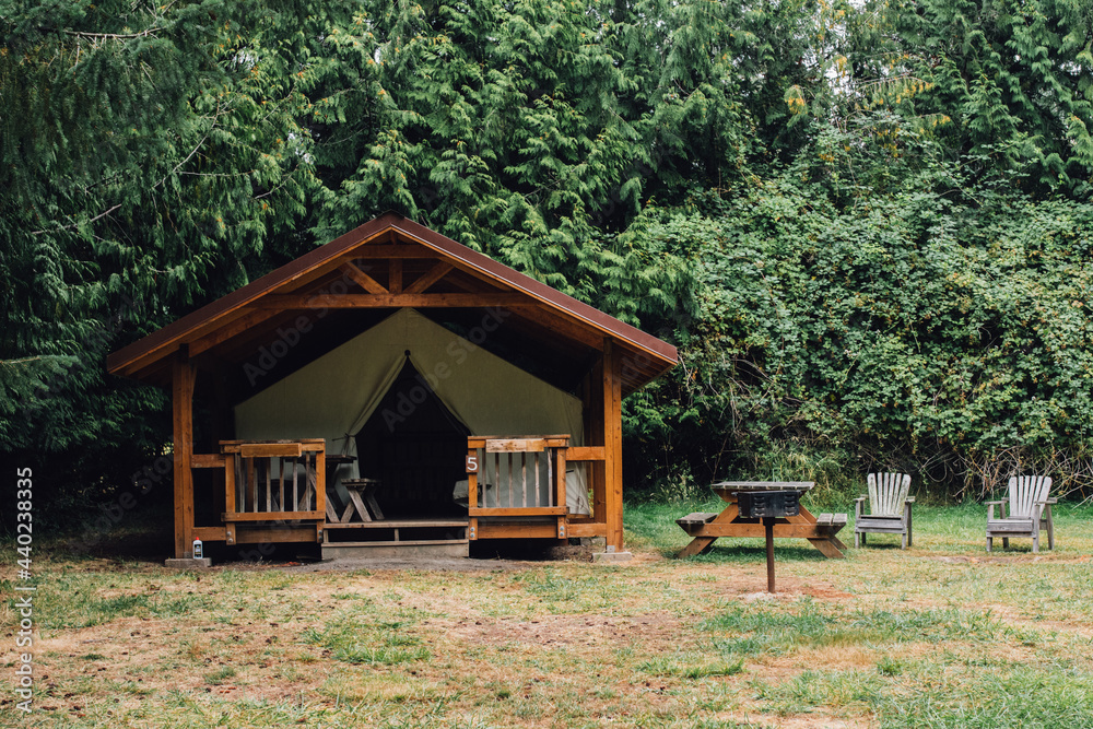 campsite yurt cabin in the woods with picnic table and bbq campsite yurt cabin in the woods with picnic table and bbq