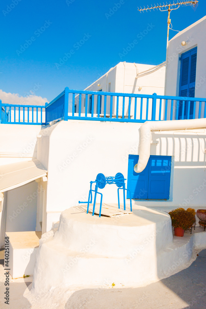Obraz premium Traditional view of well in Mykonos island Greece Cyclades