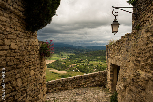 Francia, Gordes, vista panorámica, valle, vegetación,  naturaleza, viajar