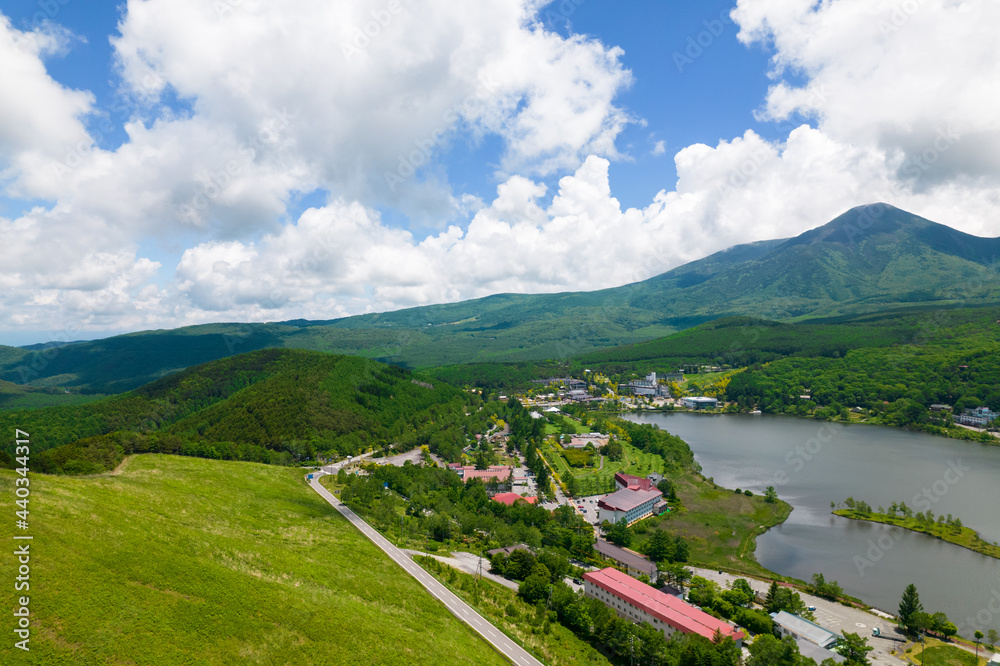 夏の白樺高原 白樺湖 車山 ビーナスライン ドローン空撮 Stock Photo Adobe Stock