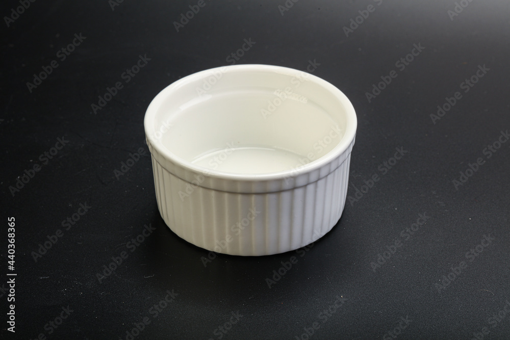 White proclean bowl for serving White proclean bowl for serving