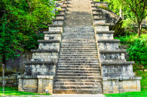 Fototapeta Naklejka Na Ścianę i Meble -   stone stairs