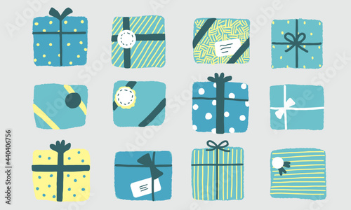 12個の青いプレゼントボックス