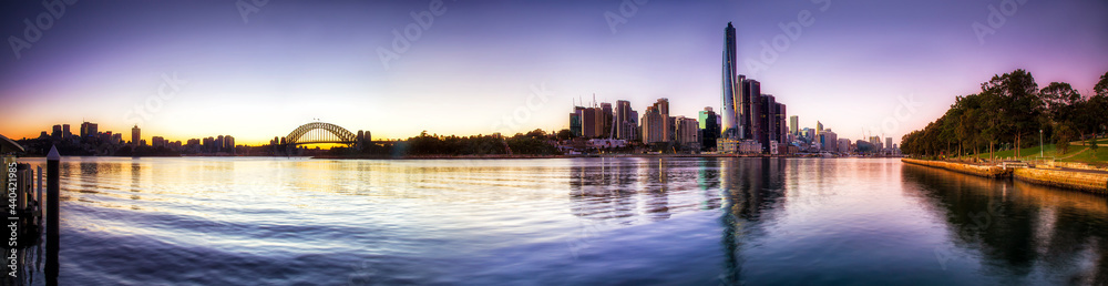 Fototapeta premium Sydney Balmain Dark wide pan