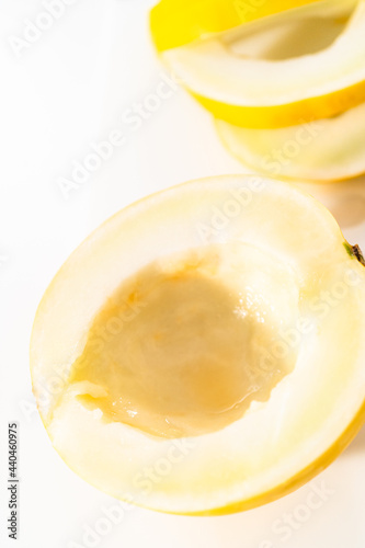 Golden dewlicious melon
