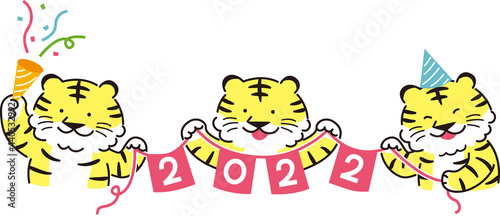 2022の旗を持って楽しそうなトラ3匹(2022年賀状素材・寅)