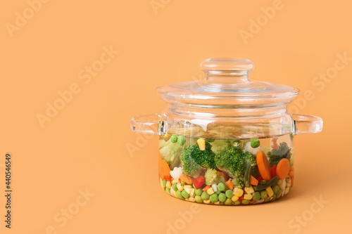 Healthy mixed vegetables bo...