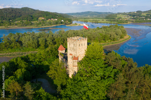 Zamek w Tropsztynie