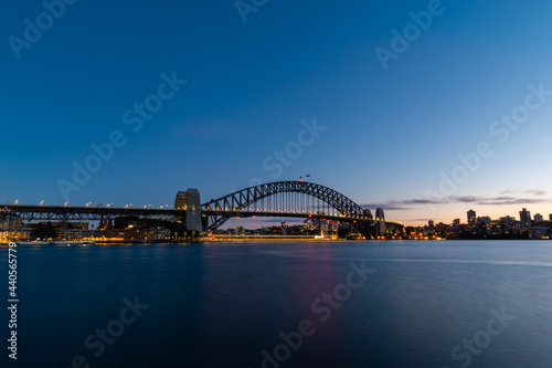 Dawn view of Sydney Harbour Bridge with clear sky. © AlexandraDaryl
