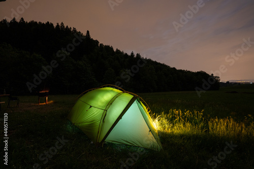 Camping und Wandern in der Schweiz