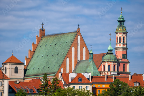 Tableau sur toile Churches in Old Town of Warsaw in Poland