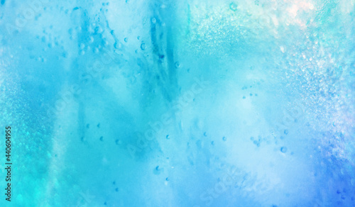 青緑からアクアブルーへソーダの泡　pale purple　green　blue　gradation