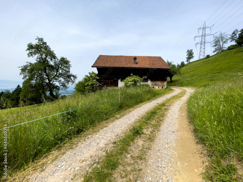 Camping und Wandern in der Schweiz Camping und Wandern in der Schweiz