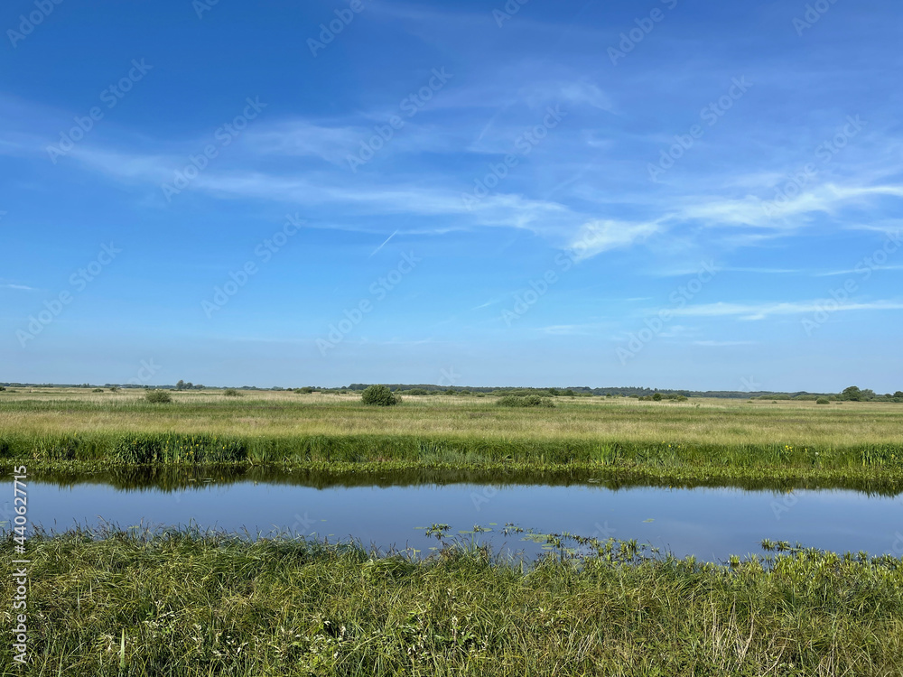 Farmland  and a canal around Nieuwehorne